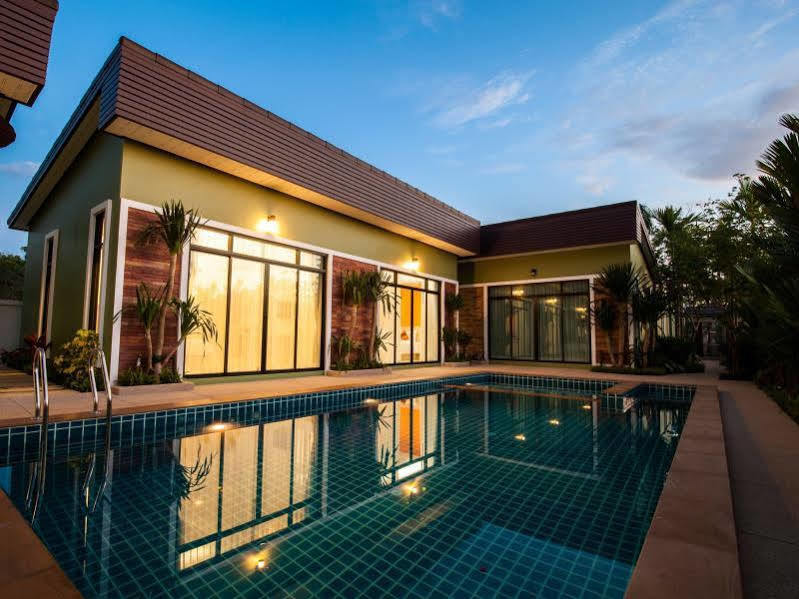 Jinda Resort Phuket Exterior foto